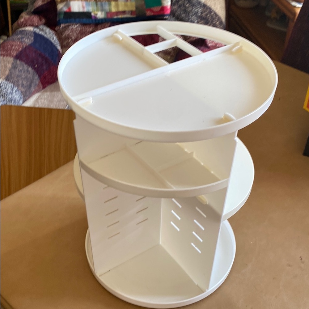 White Rotating Organizer - Picture 6 of 8